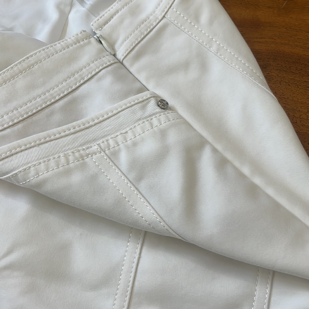 WHBM Perfect Form White Skirt size 4 - Picture 4 of 7
